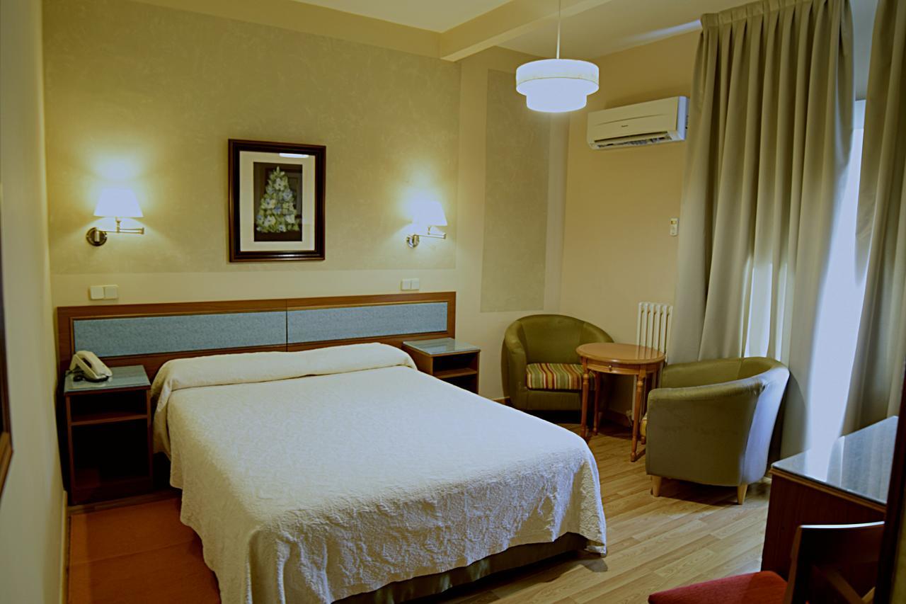 Hotel Mercedes Aranjuez Exterior foto